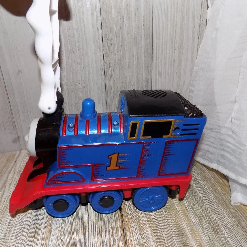 THOMAS THE TRAIN Gullane Thomas Limited 2014 Mattel NOT WORKING FOR PARTS OR REP